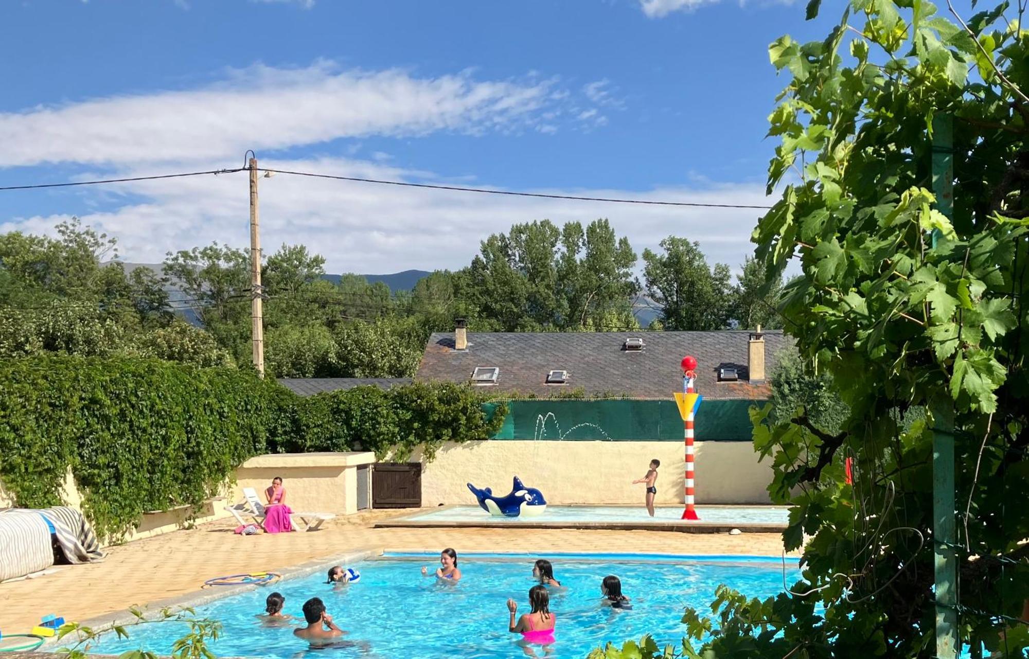 Camping L'Enclave Mobil-Home Estavar Екстер'єр фото