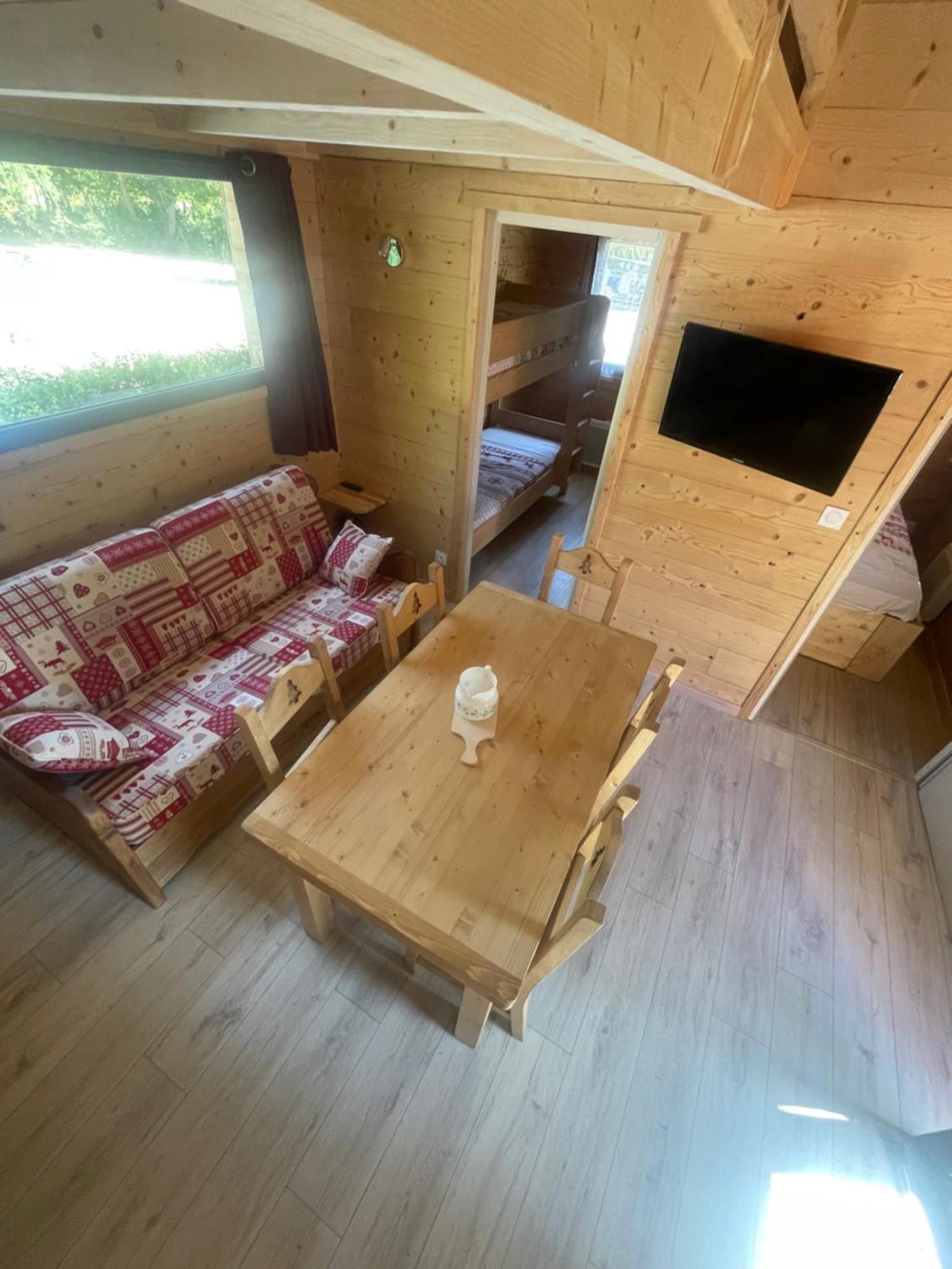 Camping L'Enclave Mobil-Home Estavar Екстер'єр фото